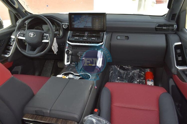 Land Cruiser 300 Interior | Forexmotors | Toyota LC 300