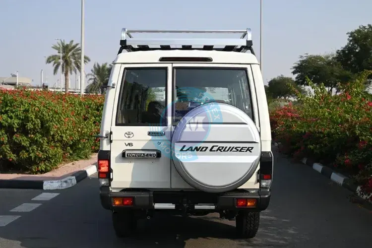 2025 MODEL TOYOTA LAND CRUISER 78 HARDTOP V6 4.0L 4WD 9-SEATER AUT0MATIC-40TH ANNIVERSARY BACK