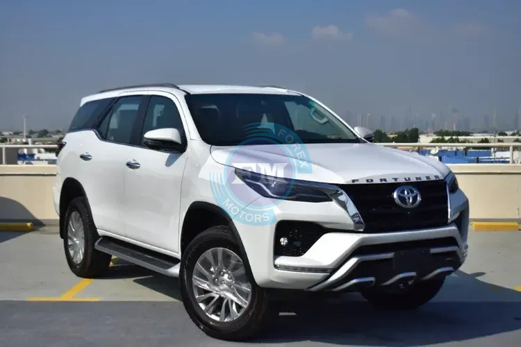 2024 MODEL TOYOTA FORTUNER VXR LIMITED V6 4.0L PETROL AUTOMATIC TRANSMISION SIDE