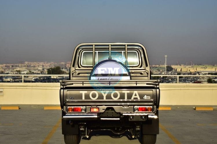 TOYOTA | LAND CRUISER 79 | LC79 