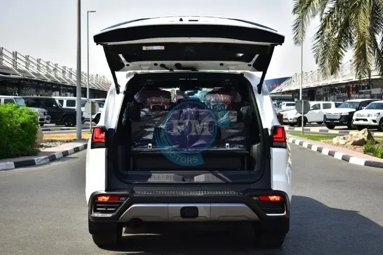 2025 MODEL LEXUS LX700H HYBRID V6 3.5L TWIN TURBO 7 SEAT AUTOMATIC TRUNCK