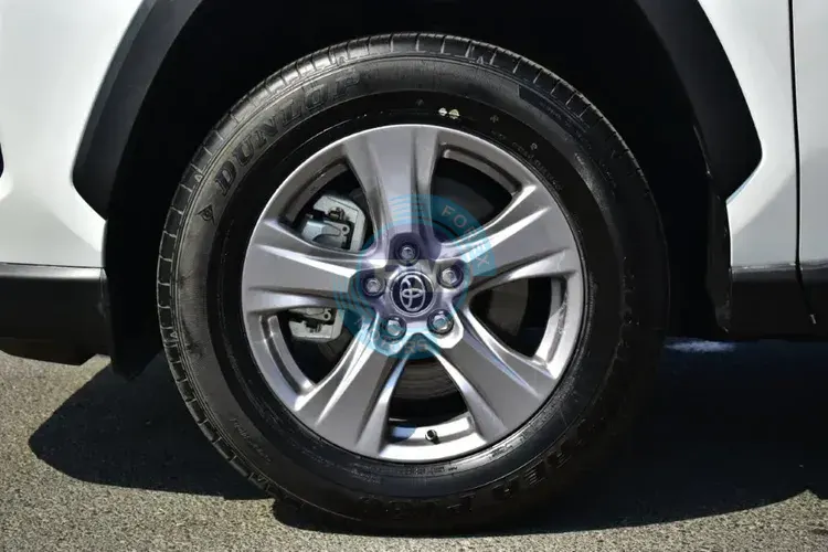 2025 MODEL TOYOTA RAV4 LE 2.0L PETROL  AWD 5-SEATER AUTOMATIC WHEELS