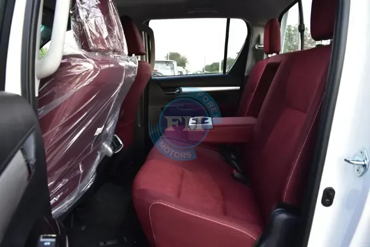 2026 MODEL TOYOTA HILUX DOUBLE CAB PICKUP GLXS-V 2.7L PETROL 4WD 5-SEATER AUTOMATIC SEATS