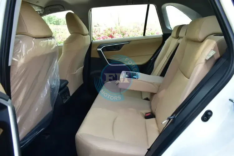 2025 MODEL TOYOTA RAV4 LE 2.0L PETROL  AWD 5-SEATER AUTOMATIC SEATS