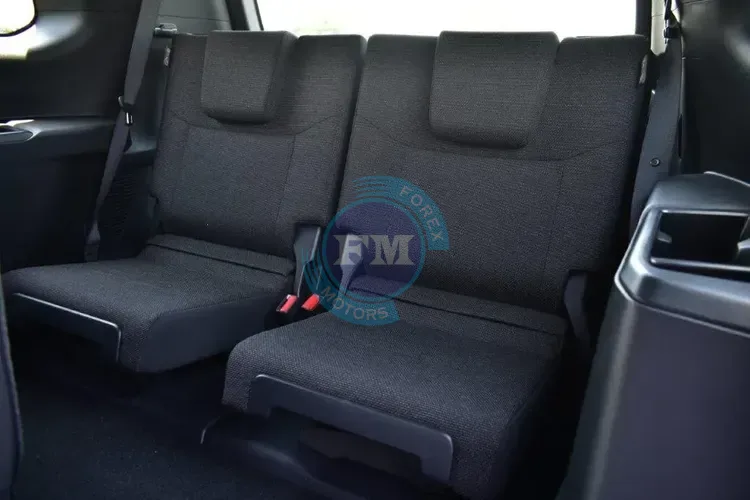 2025 MODELTOYOTA PRADO TX 2.4L 4WD 7-SEATER AUTOMATIC BACK SEATS