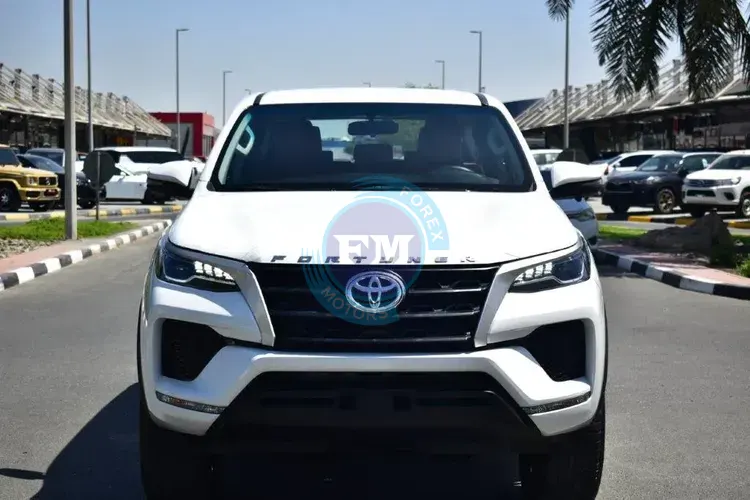 2025 MODEL TOYOTA FORTUNER EXR+ 2.7L PETROL 4WD 7 SEAT AUTOMATIC FRONT