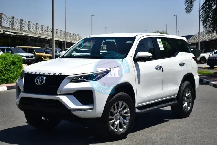 2025 MODEL TOYOTA FORTUNER EXR+ 2.7L PETROL 4WD 7 SEAT AUTOMATIC SIDE