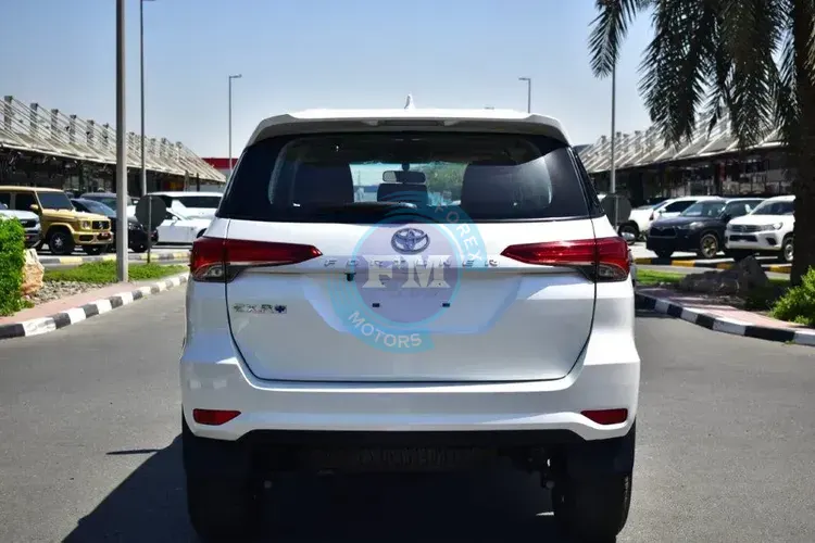 2025 MODEL TOYOTA FORTUNER EXR+ 2.7L PETROL 4WD 7 SEAT AUTOMATIC BACK
