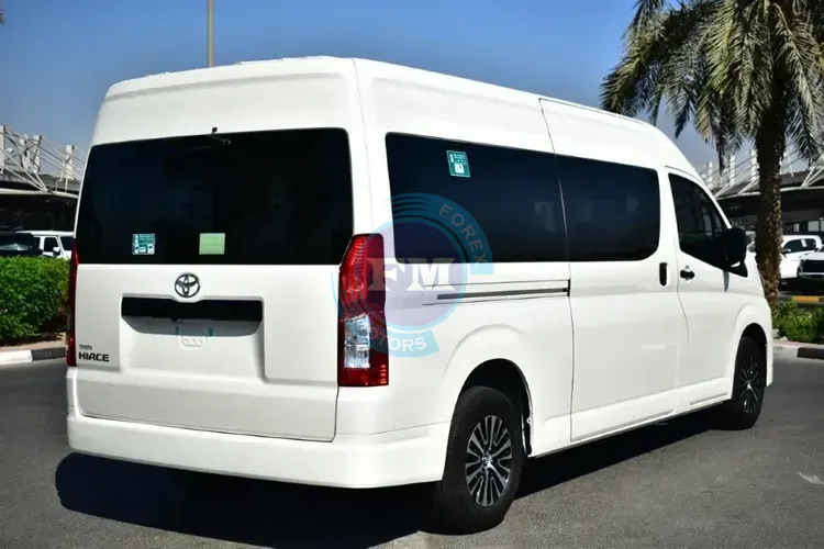 2026 MODEL TOYOTA HIACE HIGH ROOF 2.8L DIESEL 13-SEATER MANUAL SIDE1