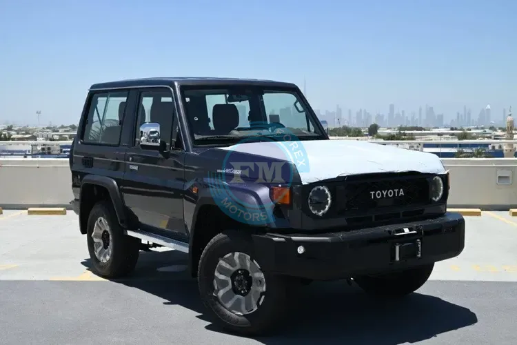 2024 MODEL TOYOTA  LAND CRUISER 71 HARDTOP SHORT WHEEL BASE SDLX V6 4.0L PETROL 4WD AUTOMATIC SIDE