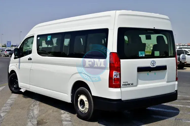 2025 MODEL TOYOTA HIACE HIGH ROOF 2.8L DIESEL 13-SEATER MANUAL SIDE1