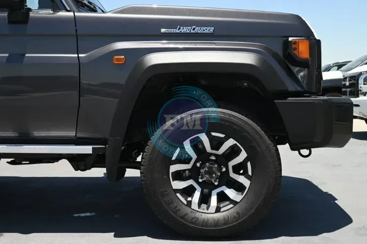 2024 MODEL TOYOTA  LAND CRUISER 71 HARDTOP SHORT WHEEL BASE SDLX V6 4.0L PETROL 4WD AUTOMATIC WHEEL