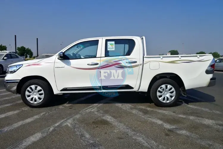 2025 MODEL TOYOTA HILUX DOUBLE CAB PICKUP 2.7L PETROL 4X2 AUTOMATIC SIDE1