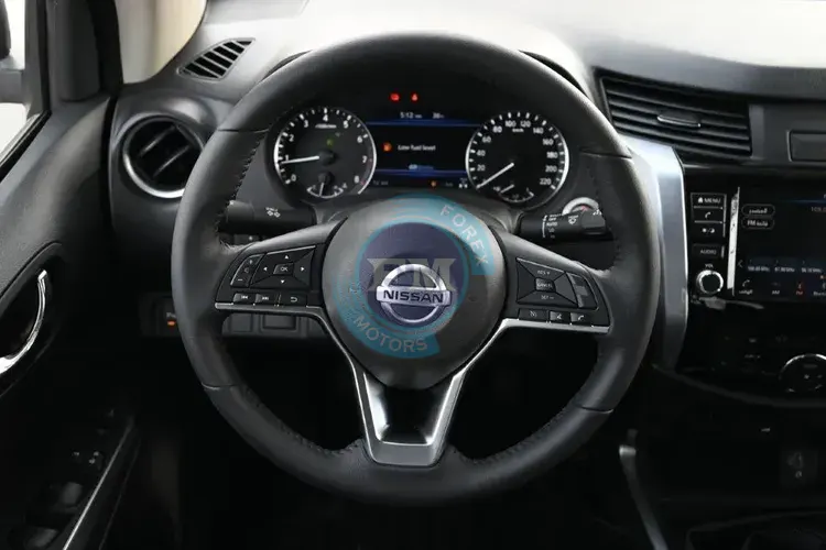 2024 MODEL NISSAN NAVARA DOUBLE CAB PICKUP LE 2.5L PETROL 4WD 5-SEATER MANUAL STEERING
