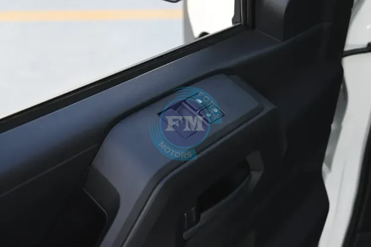 2026 MODEL TOYOTA HIACE HIGHROOF BUS GL V6 3.5L PETROL 13-SEATER AUTOMATIC INSIDE DOOR 