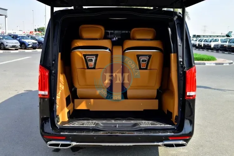 MERCEDES BENZ VIP EDITION V300D 2.0L DIESEL 4-SEATER AUTOMATIC2