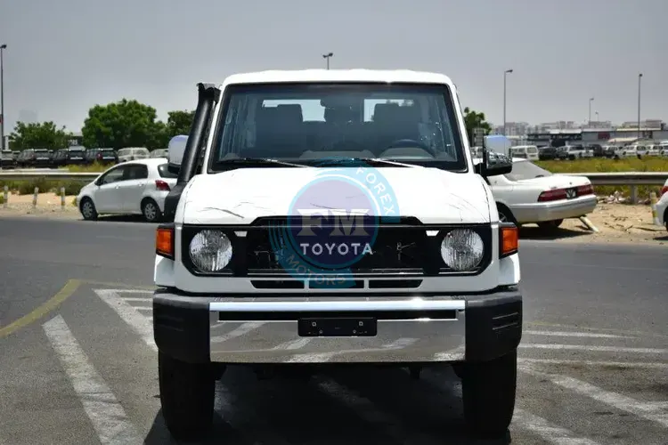 TOYOTA LAND CRUISER 76 HARDTOP LX 2.8L DIESEL 4WD 5-SEATER MANUAL | Forex Motors