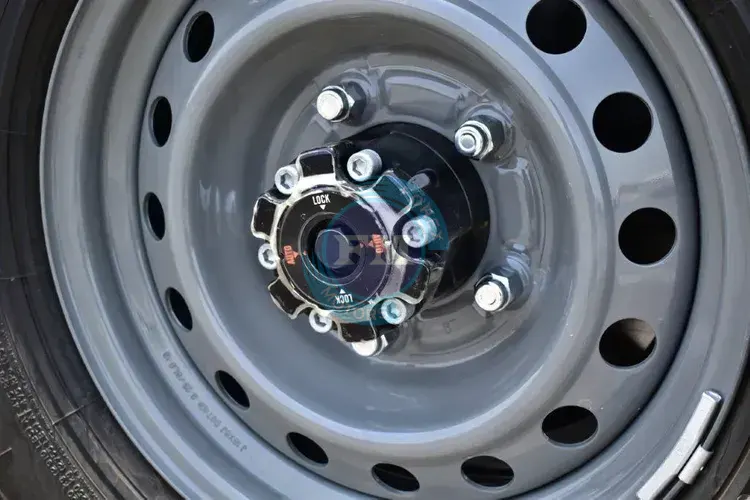 2025 MODEL TOYOTA LAND CRUISER 76 HARDTOP LX 2.8L DIESEL 4WD 5-SEATER MANUAL WHEELS