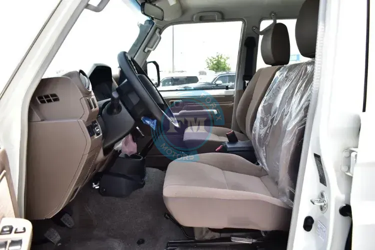 2025 MODEL TOYOTA LAND CRUISER 76 HARDTOP LX 2.8L DIESEL 4WD 5-SEATER MANUAL FRONT SEATS