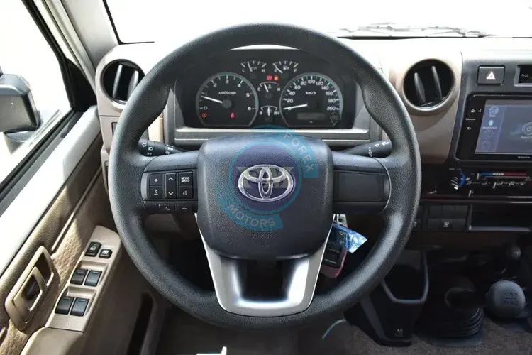 2025 MODEL TOYOTA LAND CRUISER 76 HARDTOP LX 2.8L DIESEL 4WD 5-SEATER MANUAL STEERING