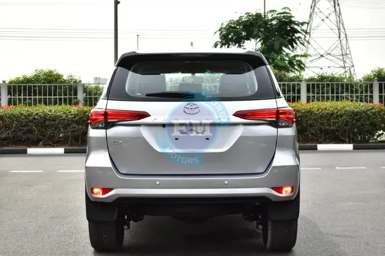 2026 MODEL TOYOTA FORTUNER GX 2.7L PETROL 4WD 7 SEAT AUTOMATIC BACK