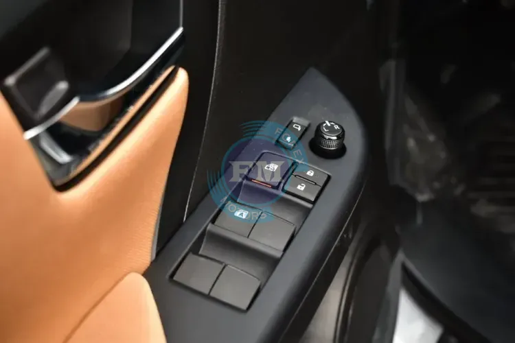 2026 MODEL TOYOTA FORTUNER GX 2.7L PETROL 4WD 7 SEAT AUTOMATIC INSIDE DOOR