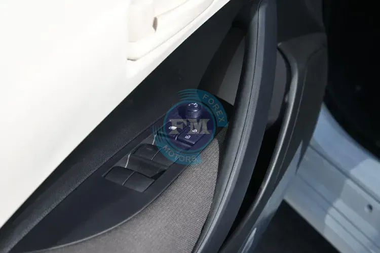 2025 MODEL TOYOTA COROLLA  2.0L PETROL 5 SEAT AUTOMATIC INSIDE DOOR