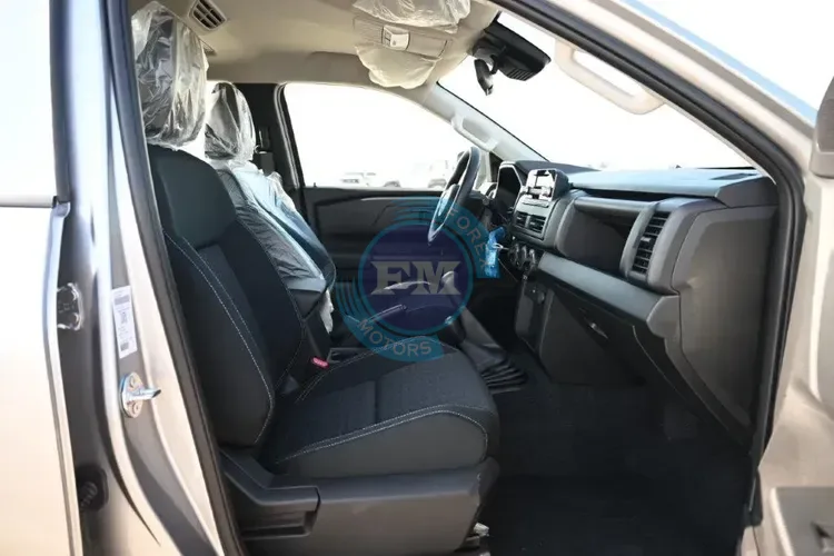 2025 MODEL MITSUBISHI L200 DOUBLE CAB PICKUP GLS 2.4L PETROL  4WD MANUAL FRONT SEATS
