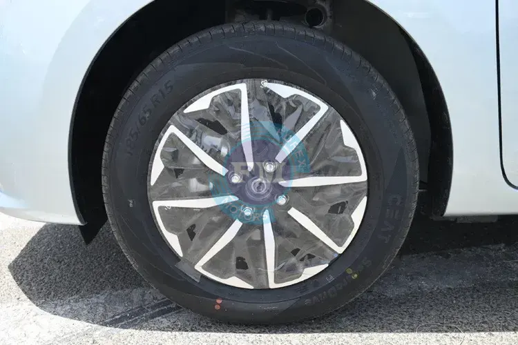 2025 MODEL SUZUKI DZIRE GLX 1.2L AUTOMATIC WHEEL