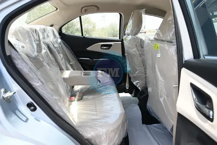 2025 MODEL SUZUKI DZIRE GLX 1.2L AUTOMATIC BACK SEATS