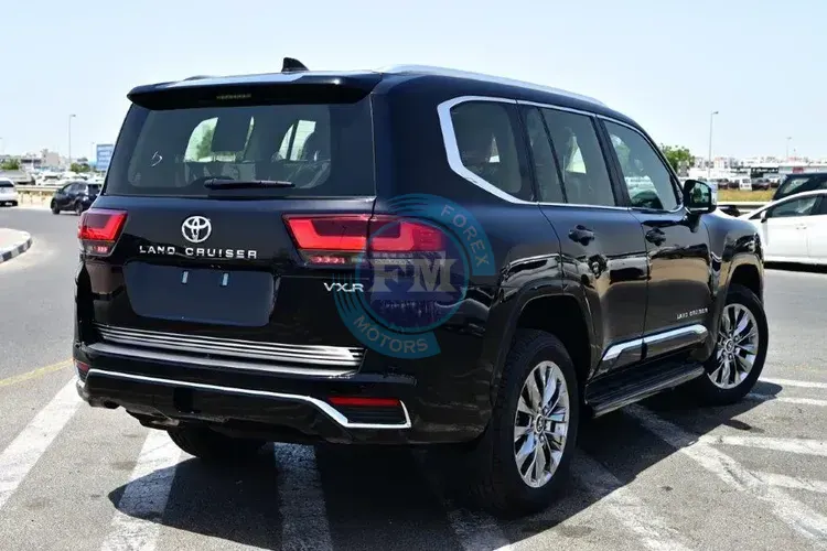 2025 MODEL TOYOTA LAND CRUISER 300 VXR V6 4.0L PETROL 4WD 7 SEAT AUTOMATIC SIDE1