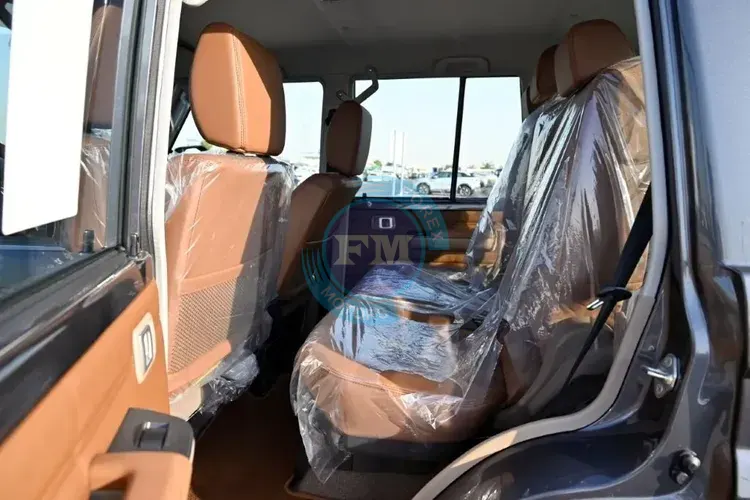 2025 MODEL TOYOTA LAND CRUISER 76 HARDTOP SDLX V6 4.0L PETROL 4WD 5-SEATER AUTOMATIC BACK SEATS