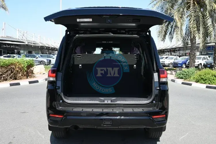 2025 MODEL TOYOTA LAND CRUISER 300 GXR V6 3.3L DIESEL 7 SEAT AUTOMATIC TRUNCK