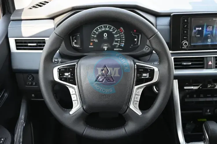 2025 MODEL MITSUBISHI XPANDER CROSS 1.5L PETROL  4X2 AUTOMATIC STEERING