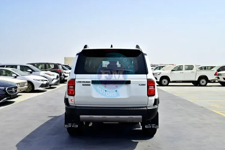 2024 MODEL TOYOTA LAND CRUISER 250 PRADO ADVENTURE FIRST EDITION 2.4L TURBO 7 SEAT AUTOMATIC BACK