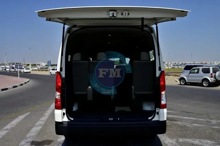 2025 MODEL TOYOTA HIACE HIGH ROOF  3.5L PETROL 13-SEATER MANUAL TRUNCK