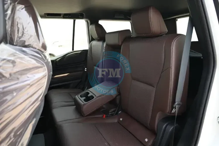 2024 MODEL TOYOTA LAND CRUISER 250 PRADO ADVENTURE FIRST EDITION 2.4L TURBO 7 SEAT AUTOMATIC BACK SEATS