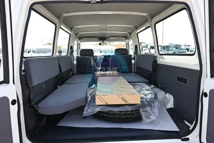 2026 MODEL TOYOTA LANDCRUISER 78 HARDTOP 2.8L DIESEL 8-SEATER AUTOMATIC SEATS