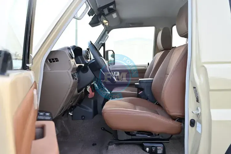 2025 MODEL TOYOTA LAND CRUISER 71 HARDTOP SDLX V6 4.0L PETROL 4WD AUTOMATIC FRONT SEATS