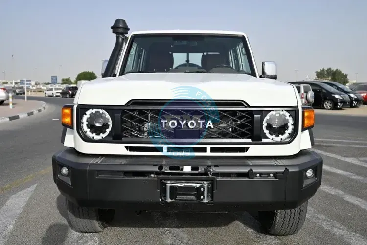 TOYOTA LAND CRUISER 79 DOUBLE CAB PICKUP LX-Z V6 4.0L PETROL 4WD AUTOMATIC | Forex Motors
