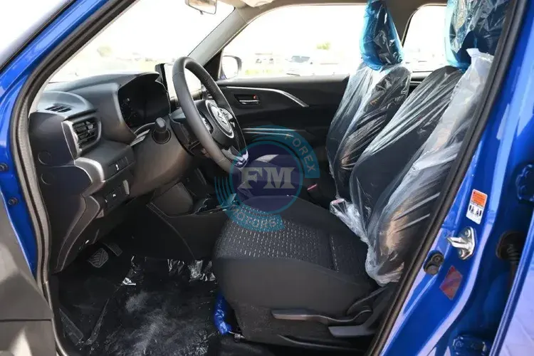 2025 MODEL SUZUKI SWIFT HATCHBACK GLX 1.2L CVT FRONT SEATS
