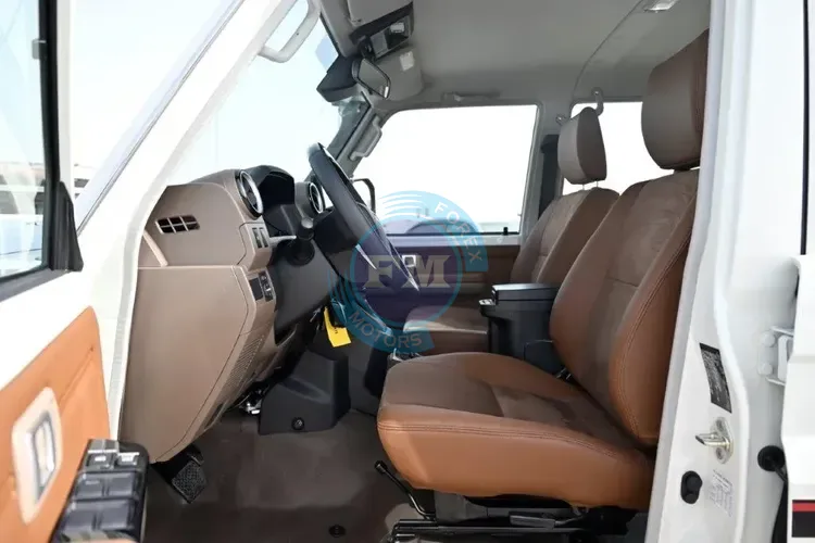 2025 MODEL TOYOTA LAND CRUISER 79 DOUBLE CAB PICKUP LX-Z V6 4.0L PETROL 4WD AUTOMATIC FRONT SEATS