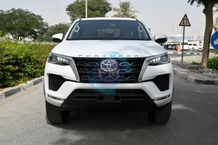2025 MODEL TOYOTA FORTUNER GXR 2.7L PETROL 4WD 7 SEAT AUTOMATIC TRANSMISSION FRONT