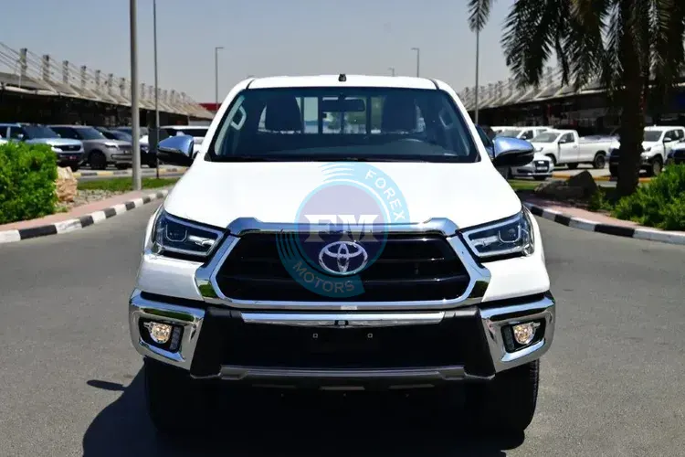 TOYOTA HILUX DOUBLE CAB PICKUP GLXS-V 2.7L PETROL 4WD 5-SEATER AUTOMATIC | Forex Motors