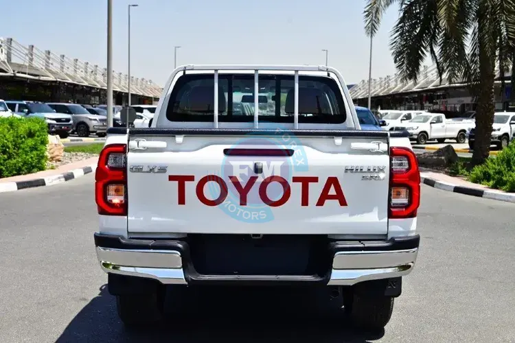 2025 MODEL TOYOTA HILUX DOUBLE CAB PICKUP GLXS-V 2.7L PETROL 4WD 5-SEATER AUTOMATIC BACK