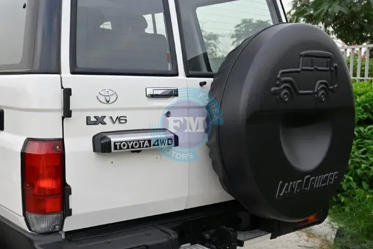 2025 MODEL TOYOTA LAND CRUISER 76 HARDTOP SDLX V6 4.0L PETROL 4WD 5-SEATER AUTOMATIC2