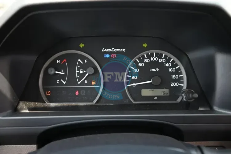 2024 MODEL TOYOTA LAND CRUISER 71 SHORT WHEEL BASE V6 4.0L PETROL 4WD MANUAL TRANSMISION-EURO 4 SPEEDOMETER