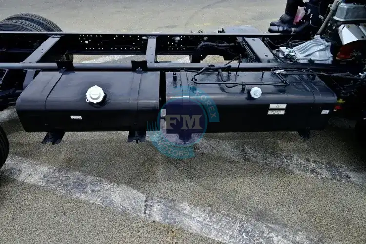2024 MODEL MITSUBISHI FUSO 3 TON SINGLE CAB CHASSIS  4.2 DIESEL MANUAL SIDE2