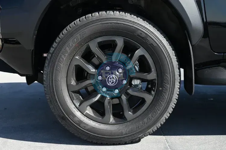 2025 MODEL TOYOTA HILUX ADVENTURE V6 4.0L PETROL 4WD AUTOMATIC WHEEL