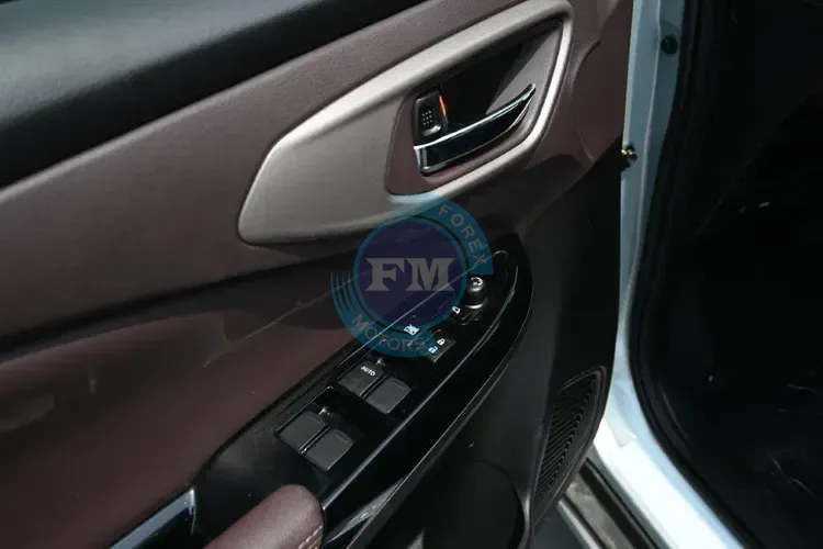 2025 MODEL SUZUKI FRONX GLX 1.5L PETROL AUTOMATIC INSIDE DOOR